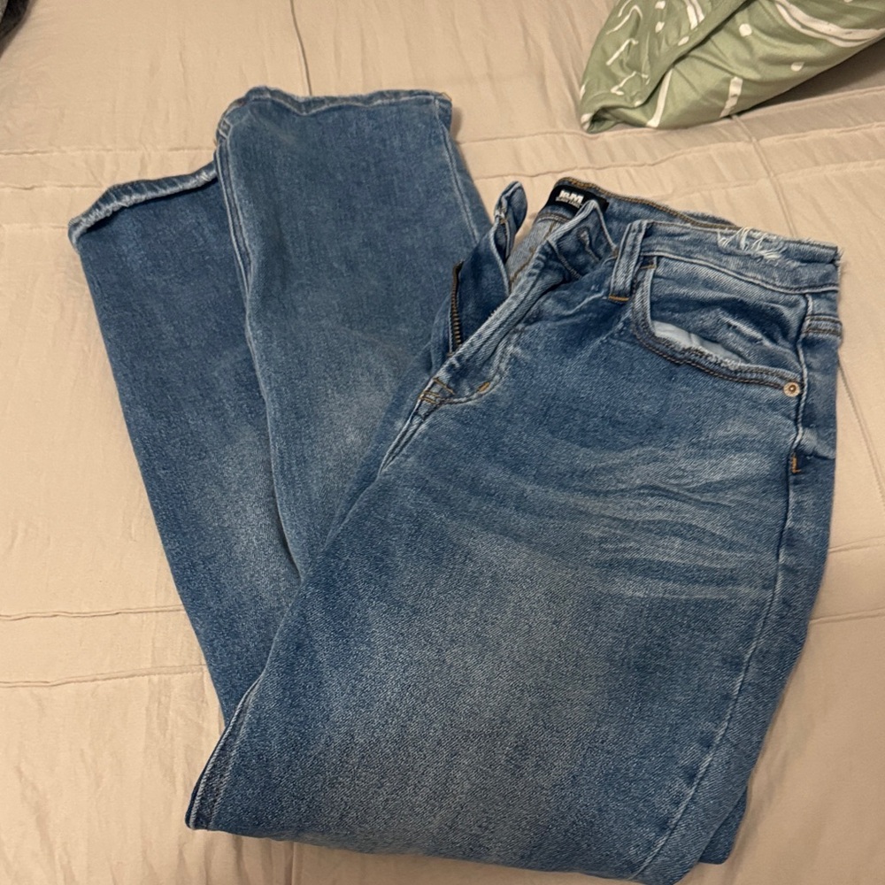 Stylish Blue Straight-Leg Jeans